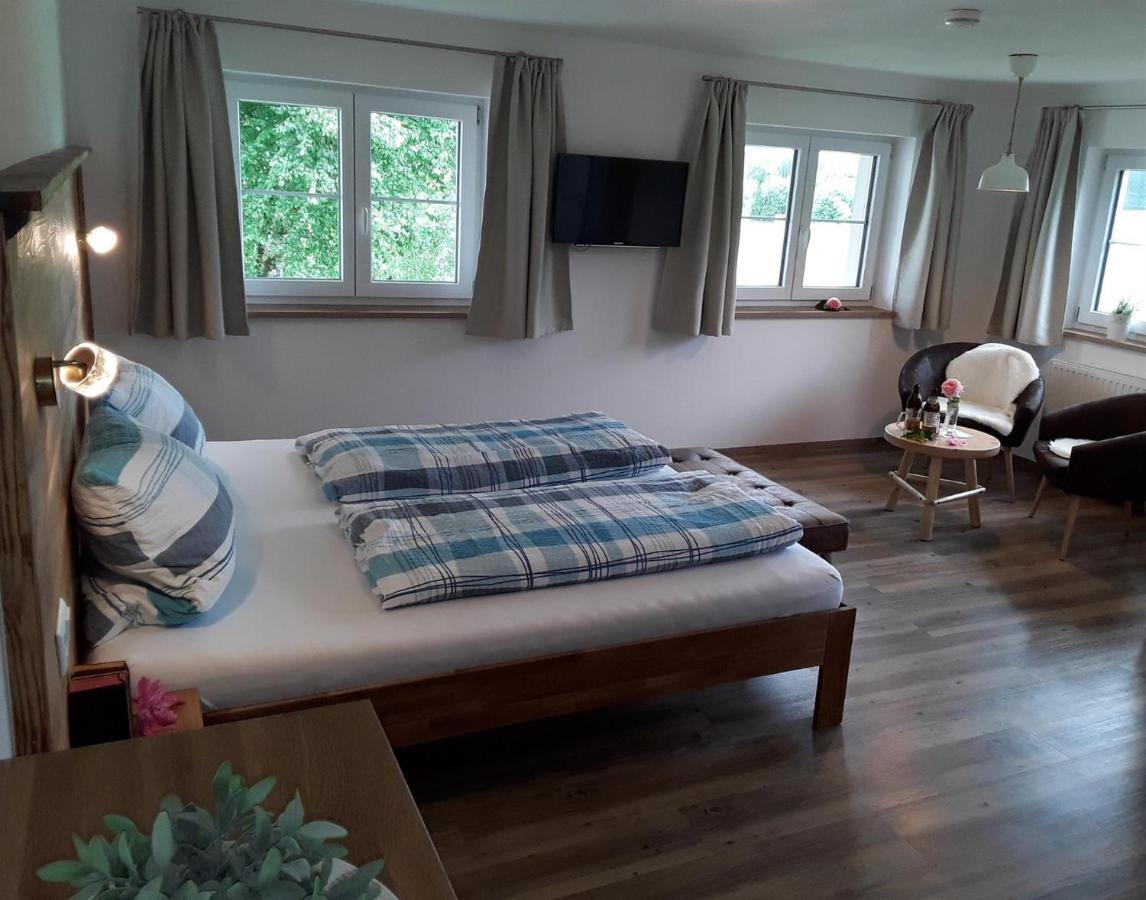 Bed and Breakfast Rosenhof Isny im Allgäu Esterno foto